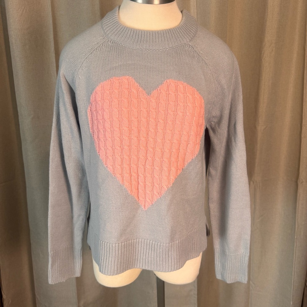 KATE & SAM Knit Sweater Light Gray with Pink Heart size Medium